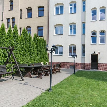 بيت شباب Akademikus Stary Toruń المظهر الخارجي الصورة